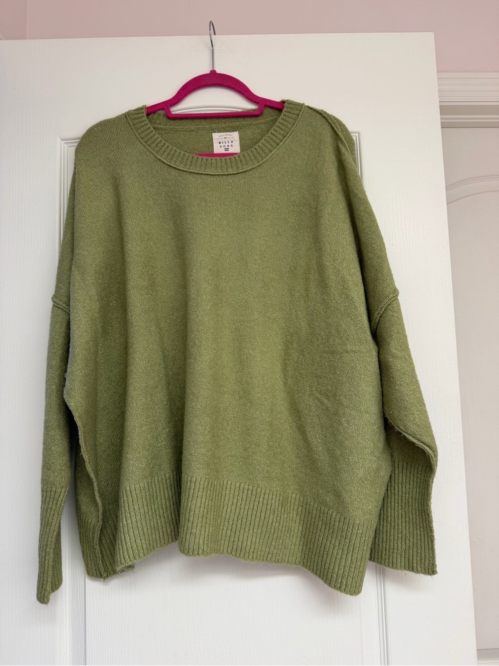 WORN ONCE Oversized Green Crewneck Knit Sweater Size M